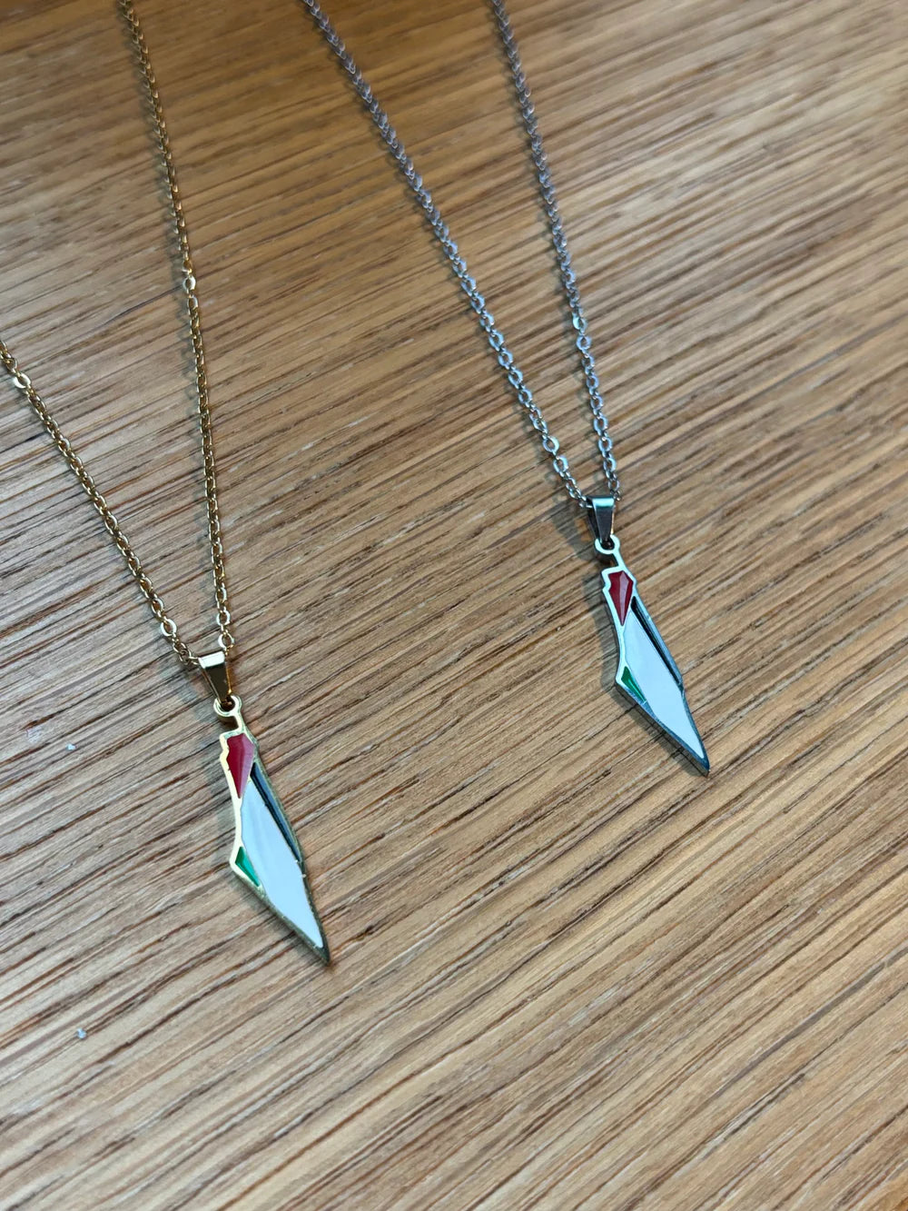 COLLIER LUEUR DE PALESTINE